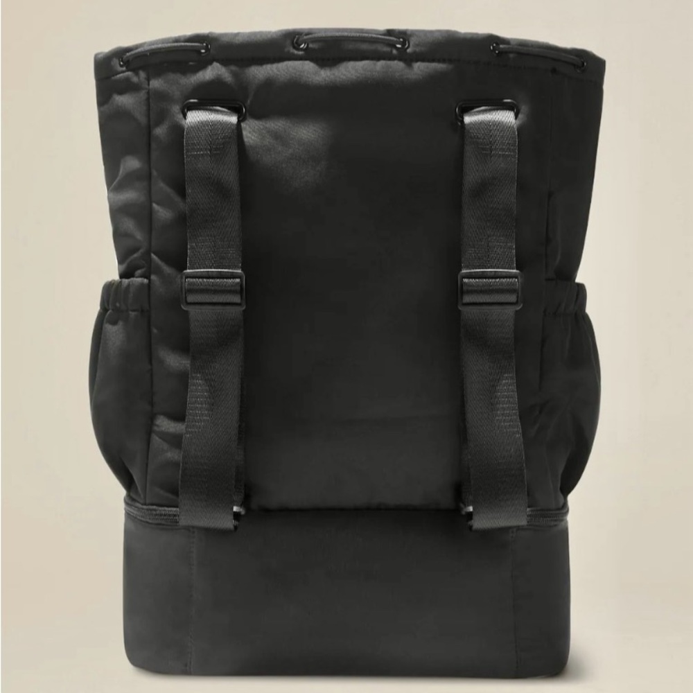 Beyond Yoga, Yoga Gym Bag, Drawstring Tote Backpack Bag Carry-All Bag Black - Picture 2 of 11